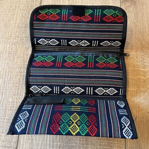 Large Black Velcro Rasta Fold Wallet Red, Gold, Black, Green - Picture 3 of 5